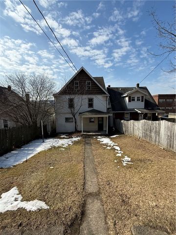 1714 Victoria Avenue, Arnold, PA 15068