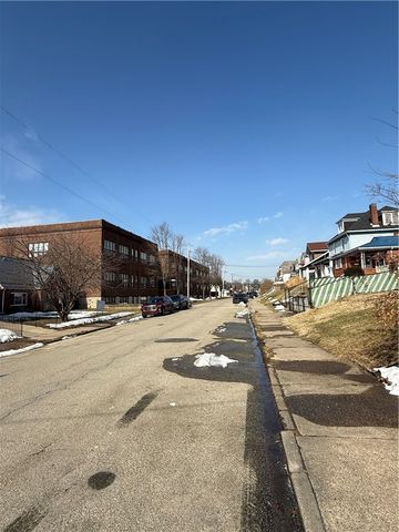 1714 Victoria Avenue, Arnold, PA 15068