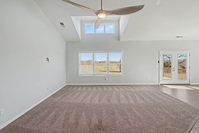 1017 Kennedy Ln, Cottontown, TN 37048