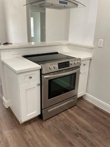 430 Schmidt Road B-2, Sealy, TX 77474