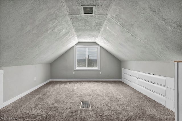 1084 Shannon Avenue, Barberton, OH 44203