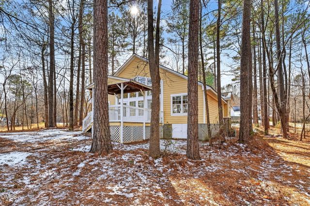 405 Ryans Lane, Clayton, NC 27520