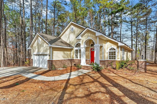 405 Ryans Lane, Clayton, NC 27520