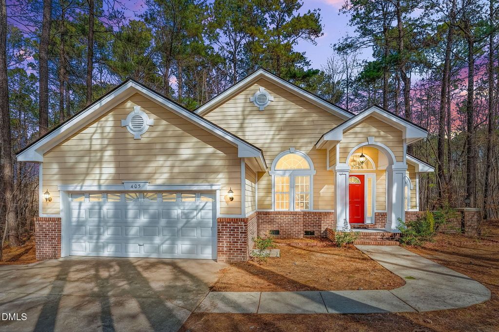 405 Ryans Lane, Clayton, NC 27520