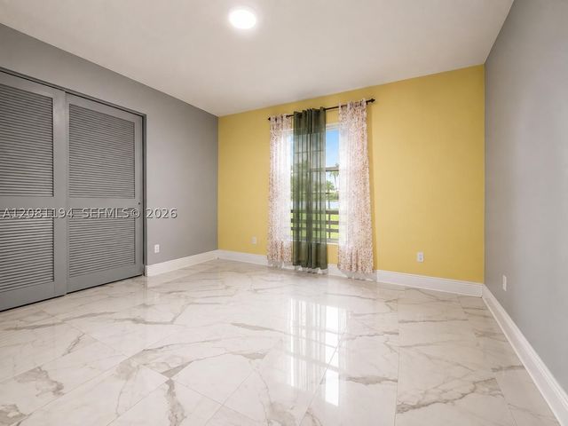 6100 Bear Creek Ct, Lake Worth, FL 33467