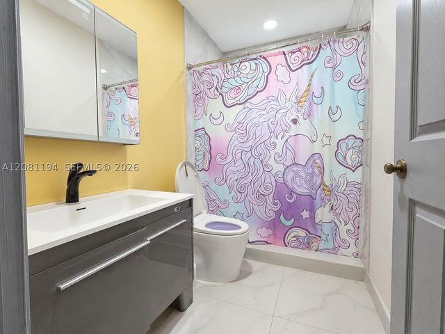 6100 Bear Creek Ct, Lake Worth, FL 33467