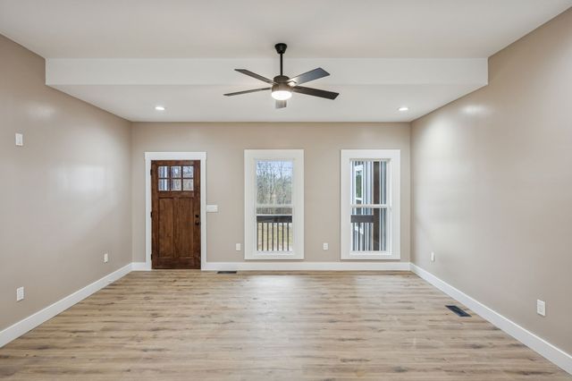 105 18th, Gruetli Laager, TN 37339