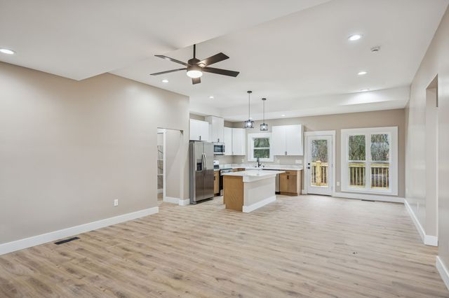 105 18th, Gruetli Laager, TN 37339