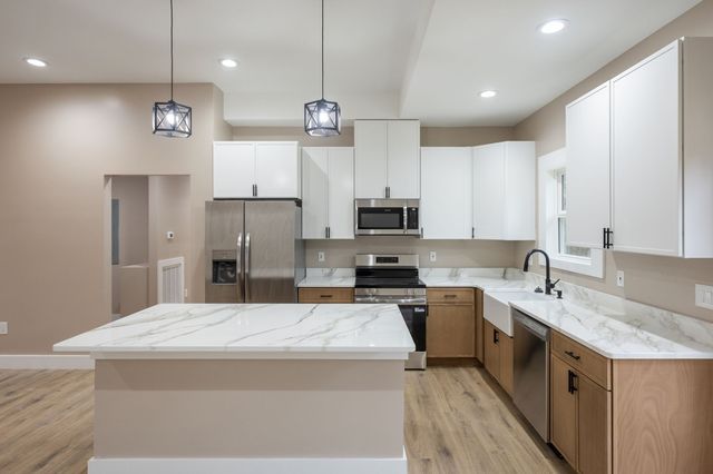 105 18th, Gruetli Laager, TN 37339