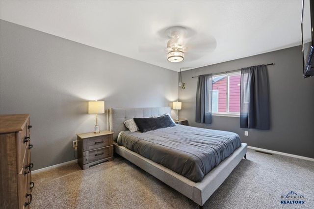 3915 GALLATIN AVE, Spearfish, SD 57783