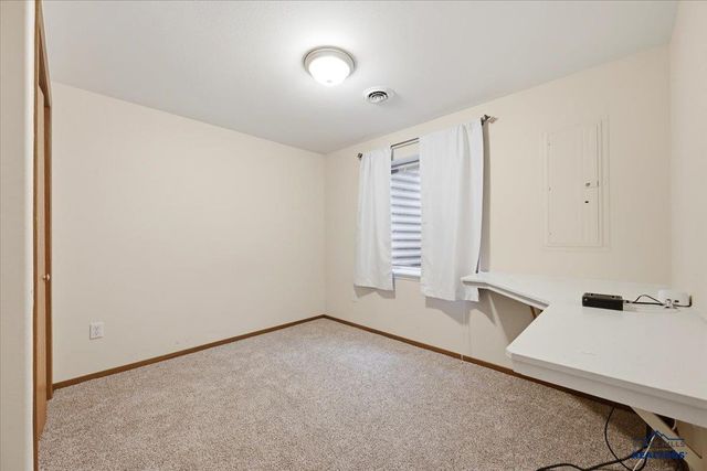3915 GALLATIN AVE, Spearfish, SD 57783