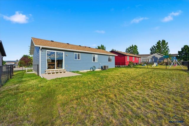 3915 GALLATIN AVE, Spearfish, SD 57783