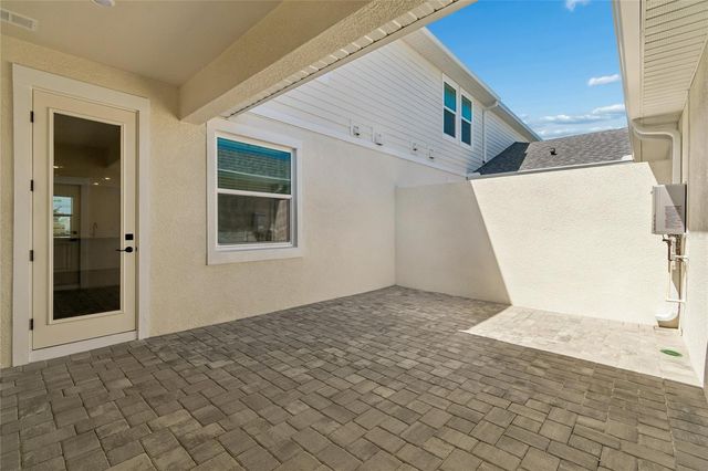 8215 SEAFLOWER PARKWAY, Bradenton, FL 34210