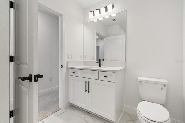 8215 SEAFLOWER PARKWAY, Bradenton, FL 34210