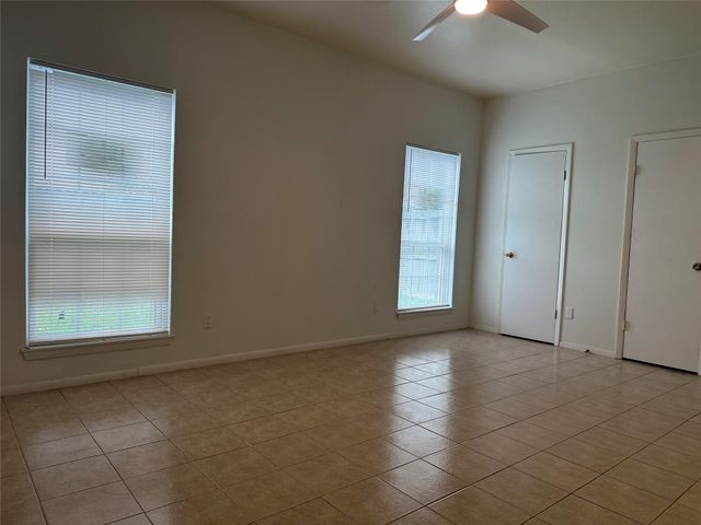 11810 Zarroll Drive, Houston, TX 77099