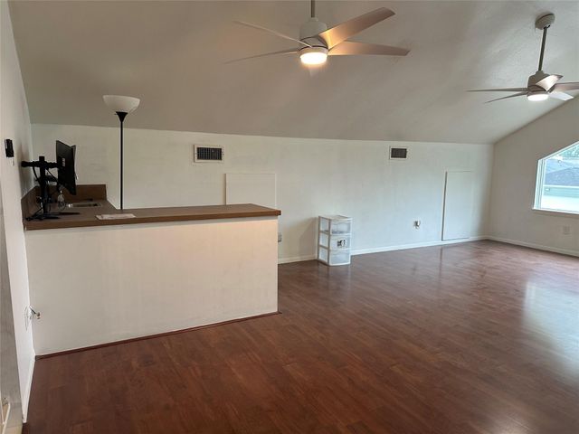 11810 Zarroll Drive, Houston, TX 77099