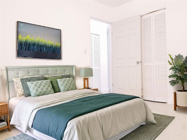 5748 W 26th Ave 5748, Hialeah, FL 33016