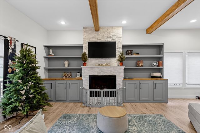 1816 Carrollton Avenue, Indianapolis, IN 46202