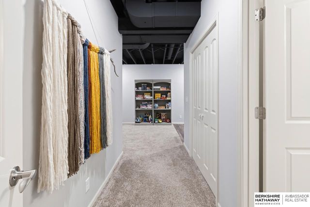 18604 Polk Street, Omaha, NE 68135