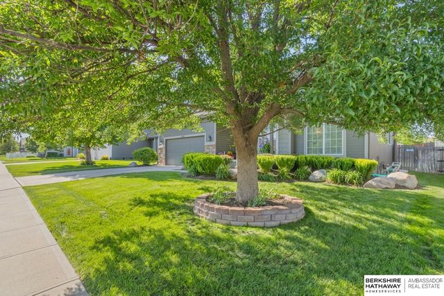 18604 Polk Street, Omaha, NE 68135