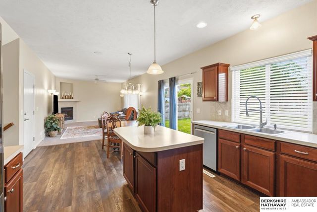 18604 Polk Street, Omaha, NE 68135