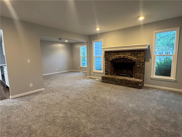 11400 Robinson Street, Overland Park, KS 66210