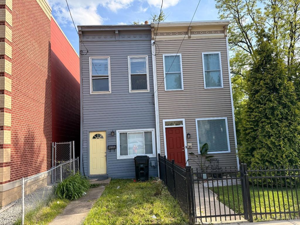 2805 Price Avenue, Cincinnati, OH 45204