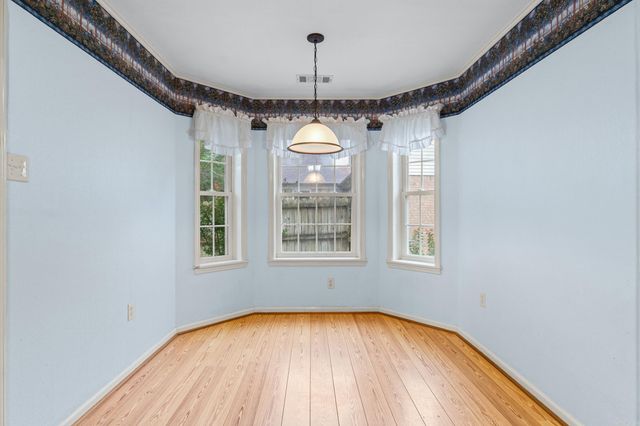 300 Jennifer Ln., Searcy, AR 72143