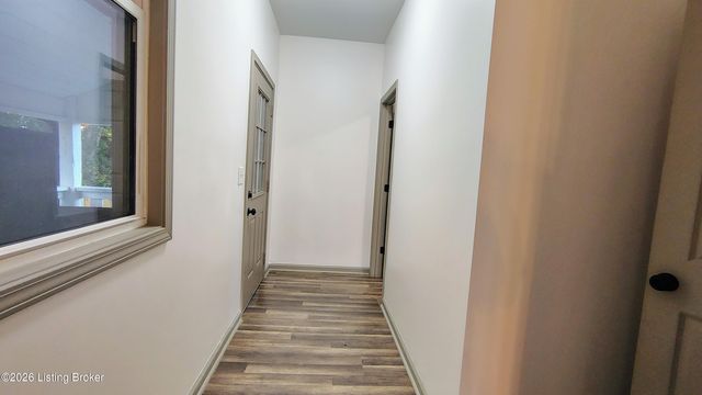 3604 W Market St, Louisville, KY 40212
