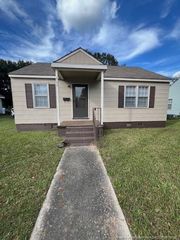 509 E 15th Street, Lumberton, NC 28358
