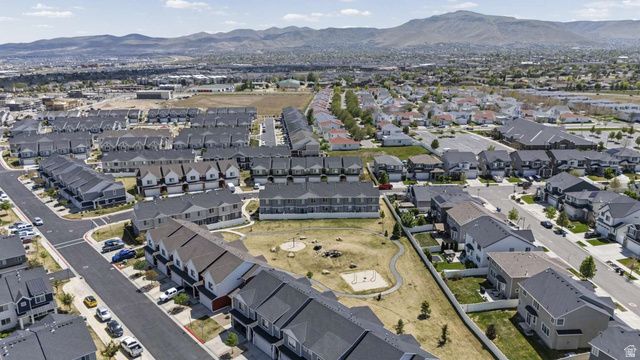 5186 W KOPPERS LN, Herriman, UT 84096