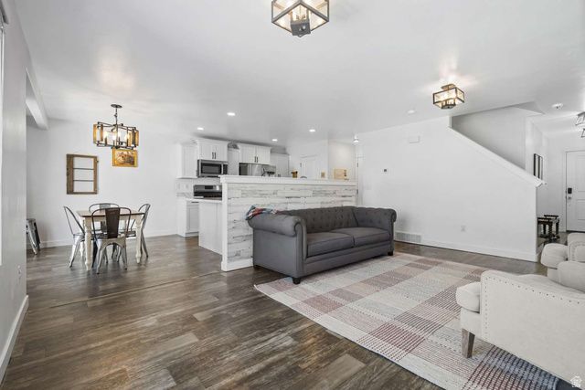 5186 W KOPPERS LN, Herriman, UT 84096