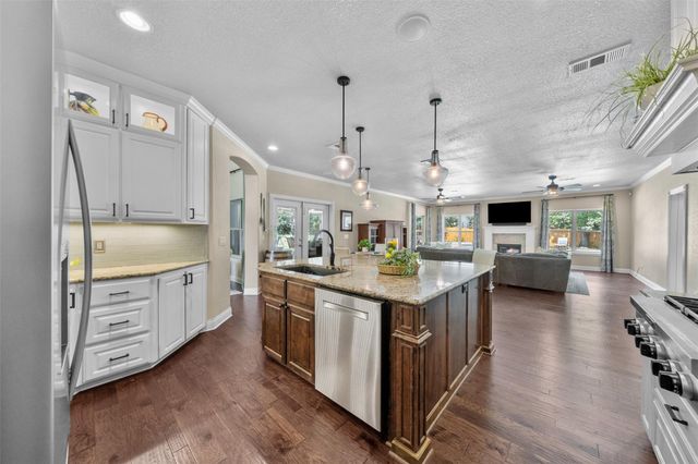 4950 Lago Vista DR, Belton, TX 76513