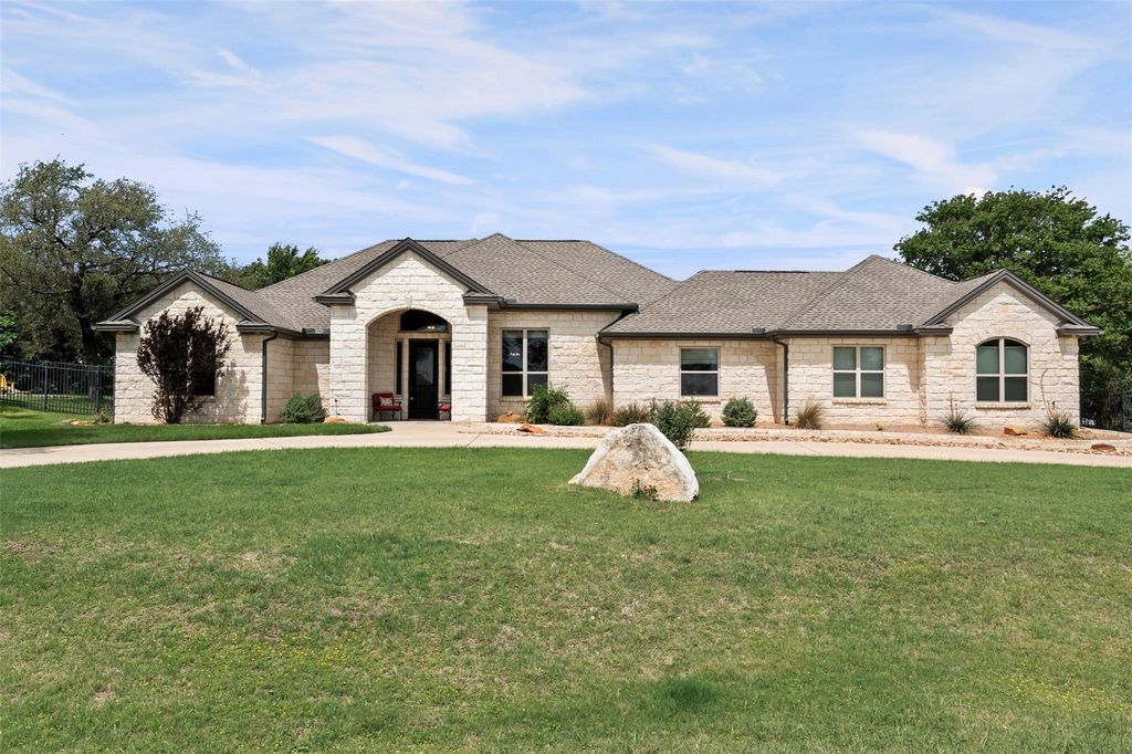4950 Lago Vista DR, Belton, TX 76513