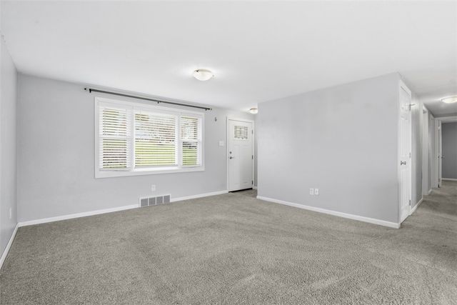 18 Crestwood Dr, Cecil, PA 15321