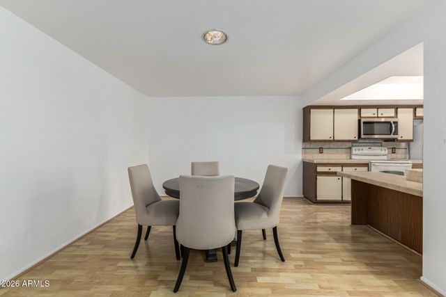 4901 E MAGIC STONE Drive, Phoenix, AZ 85044