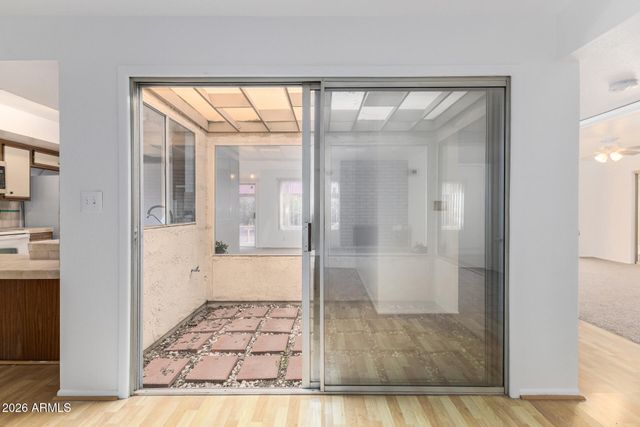 4901 E MAGIC STONE Drive, Phoenix, AZ 85044