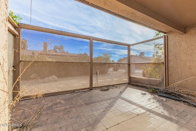 4901 E MAGIC STONE Drive, Phoenix, AZ 85044