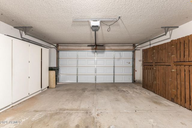 4901 E MAGIC STONE Drive, Phoenix, AZ 85044