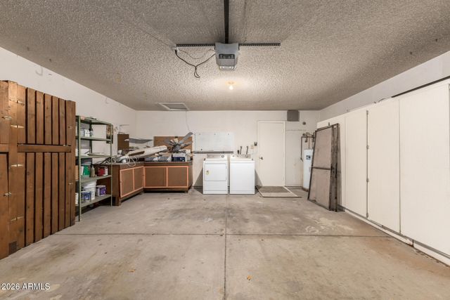 4901 E MAGIC STONE Drive, Phoenix, AZ 85044