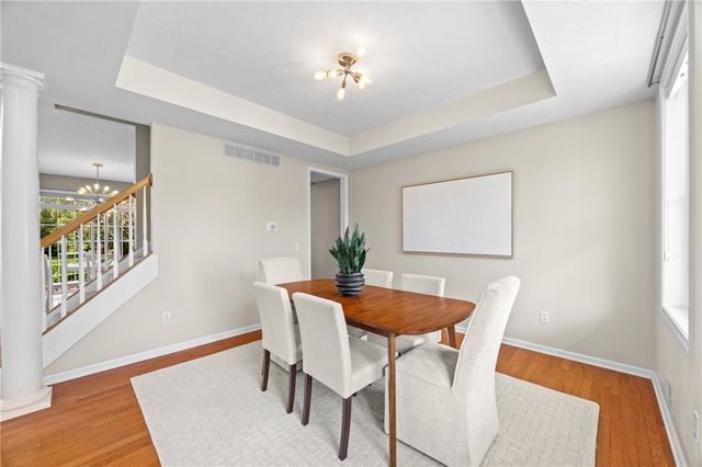 29 Coralburst Crescent, Penfield, NY 14580