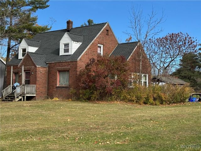 6467 Chestnut Ridge Road, Orchard Park, NY 14127