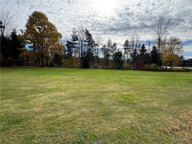 6467 Chestnut Ridge Road, Orchard Park, NY 14127