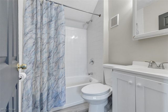 3279 W 44th Street, Cleveland, OH 44109