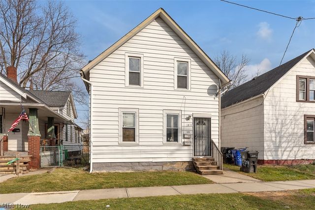 3279 W 44th Street, Cleveland, OH 44109