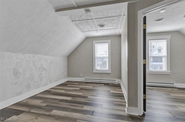 3279 W 44th Street, Cleveland, OH 44109