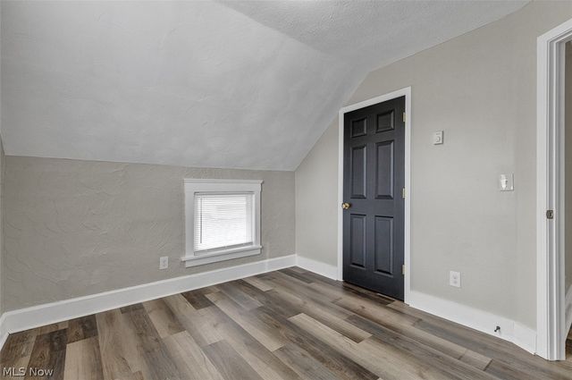 3279 W 44th Street, Cleveland, OH 44109