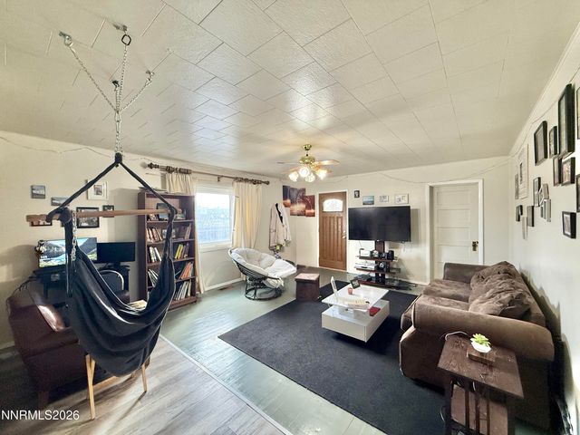 68 W 5th Street, Battle Mountain, NV 89820