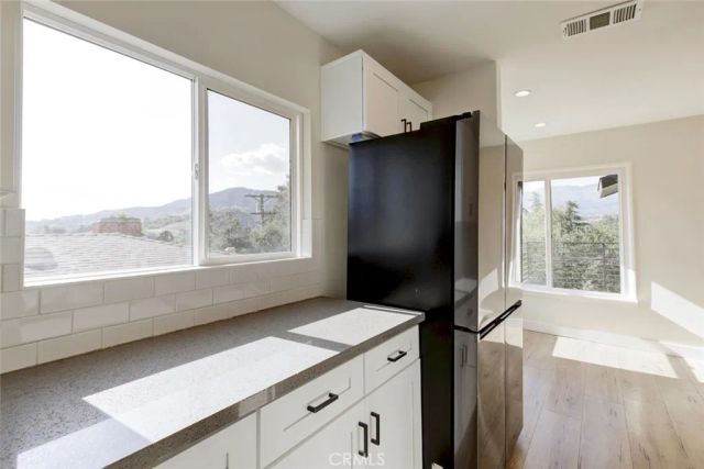 1881 Verdugo Loma Drive, Glendale, CA 91208