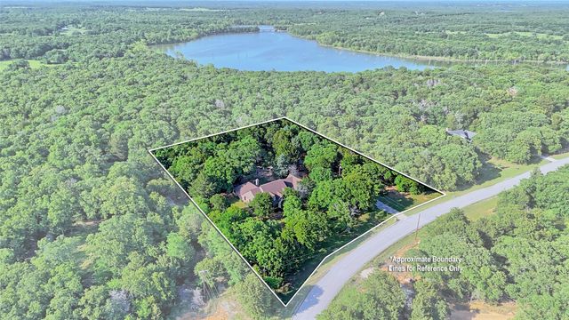 735 Sleepy Hollow Lane, Valley View, TX 76272